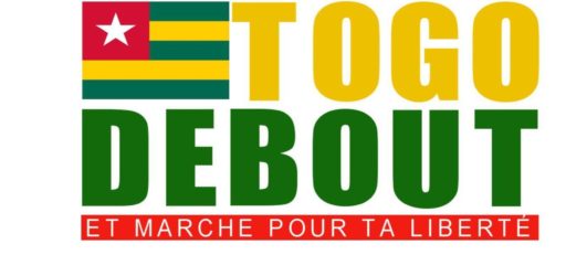 TOGO DEBOUT